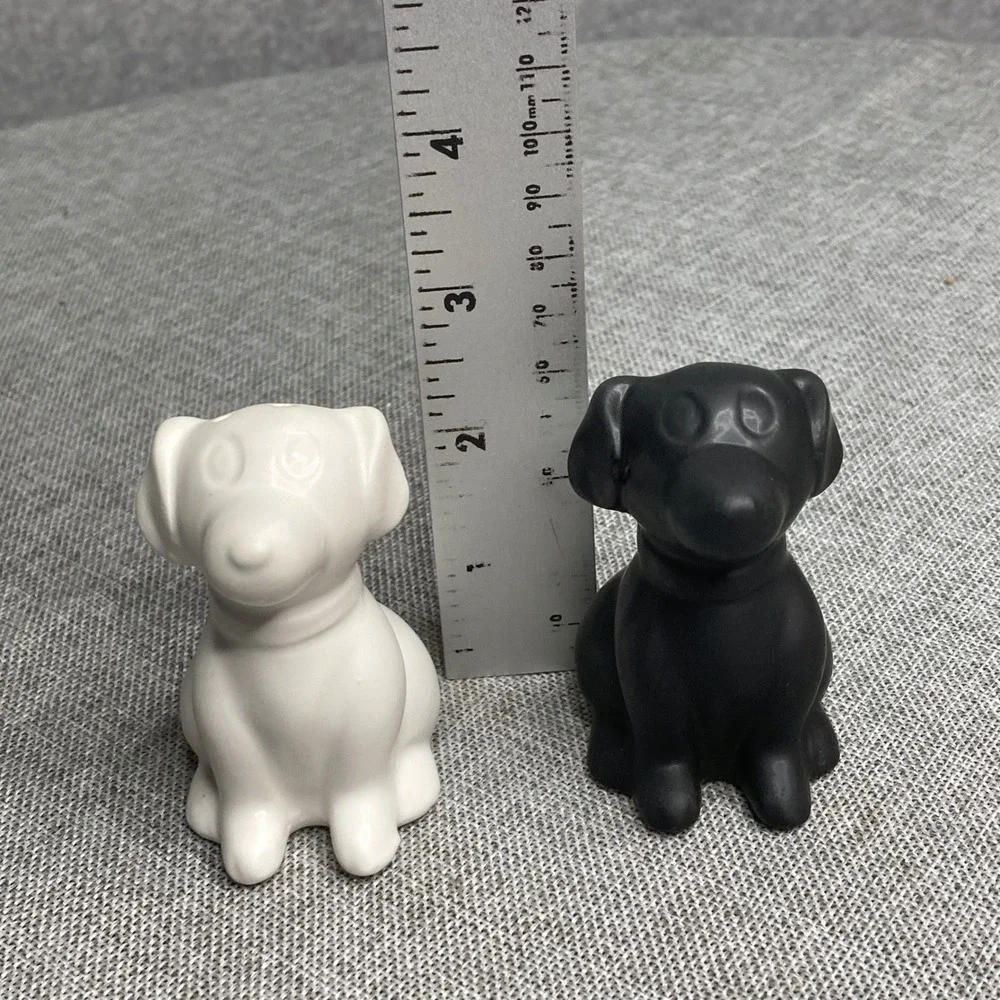 Black White Dog Salt and Pepper Shakers Ceramic Puppy Kitchen‎ Decor